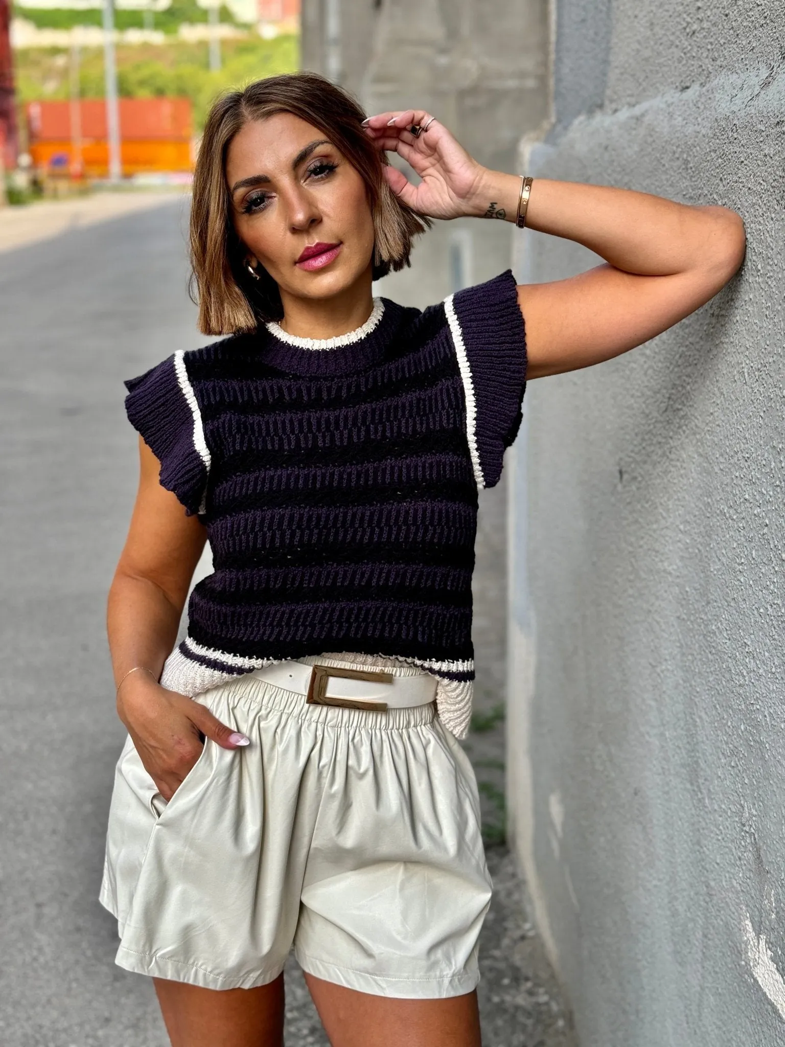 Caten Short (Ivory)