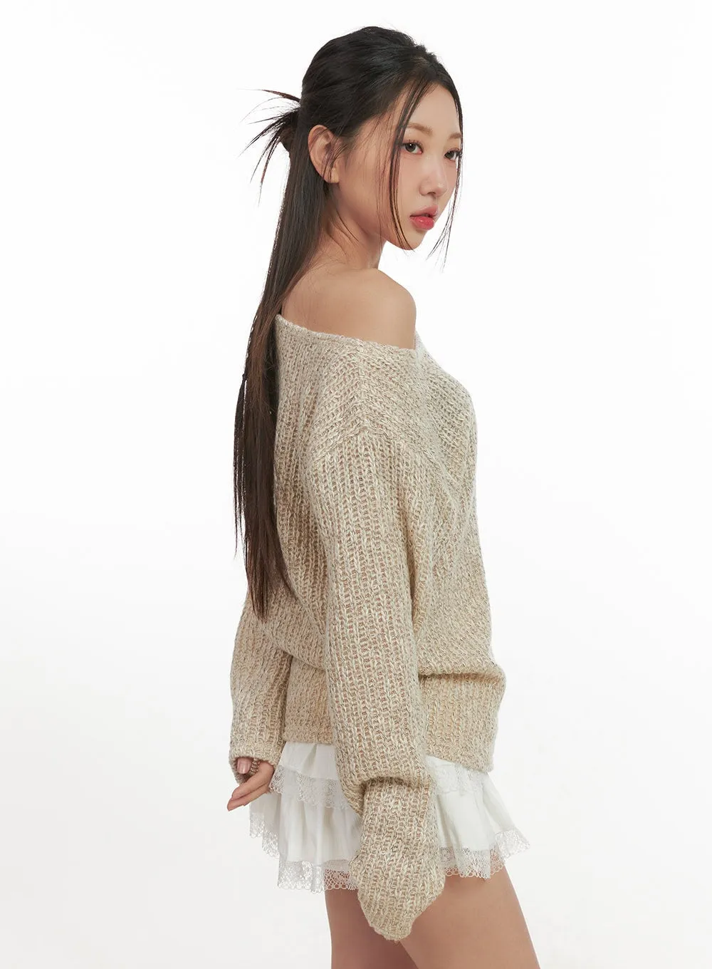 Elegant Off-Shoulder Shirt CN428